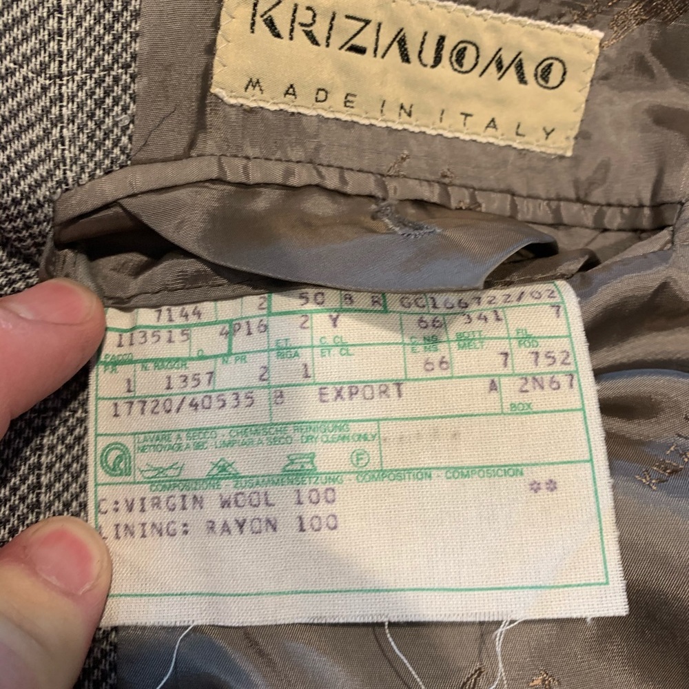 Beautiful Gray/Back Fabric W/Square Pattern; Clean - image 2